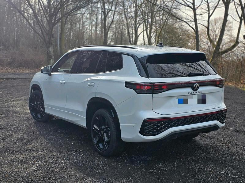 Gebraucht VW Tayron R-line 193 PS (141 kW) 2025 Weiß SUV