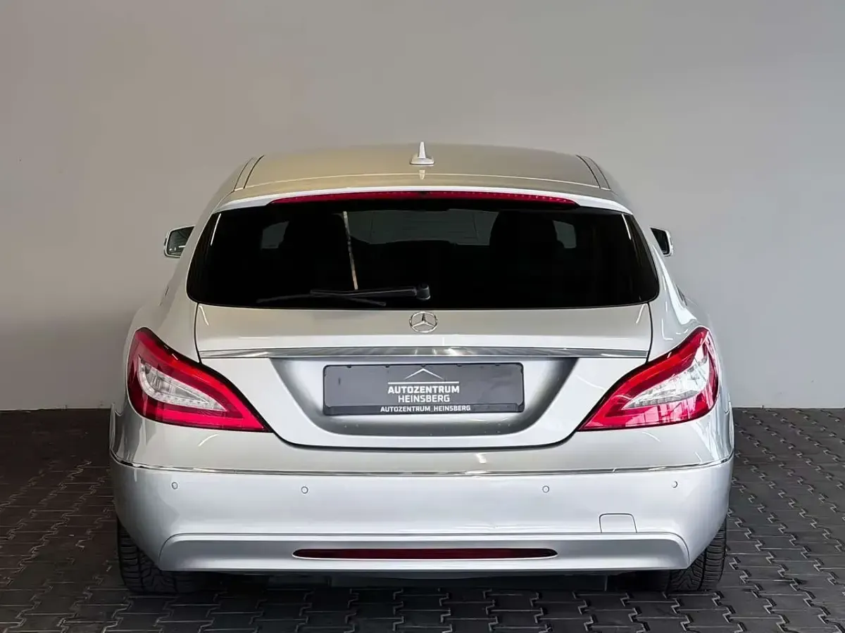 Gebraucht Mercedes CLS350 265 PS (194 kW) 2013 Silber Limousine
