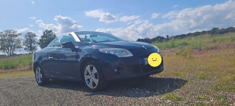 Blau Gebraucht 2012 Renault Mégane Cabriolet Dynamique Cabrio | 7.890 € (Fairer Preis) - Bild 1/4