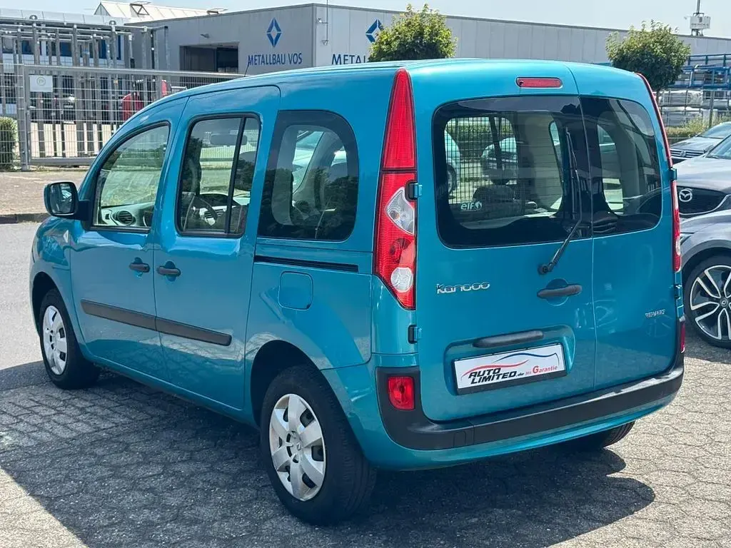 Gebraucht Renault Kangoo Expression 106 PS (77 kW) 2009 Blau Van / Kleinbus