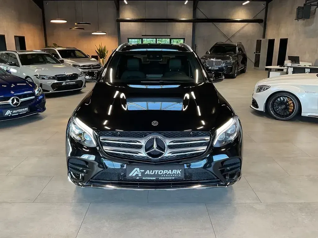 Gebraucht Mercedes GLC350 AMG line 211 PS (155 kW) 2018 Obsidianschwarz SUV