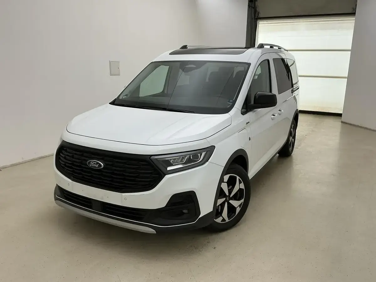 Gebraucht Ford Grand Tourneo Connect Active 150 PS (110 kW) 2025 Van / Kleinbus