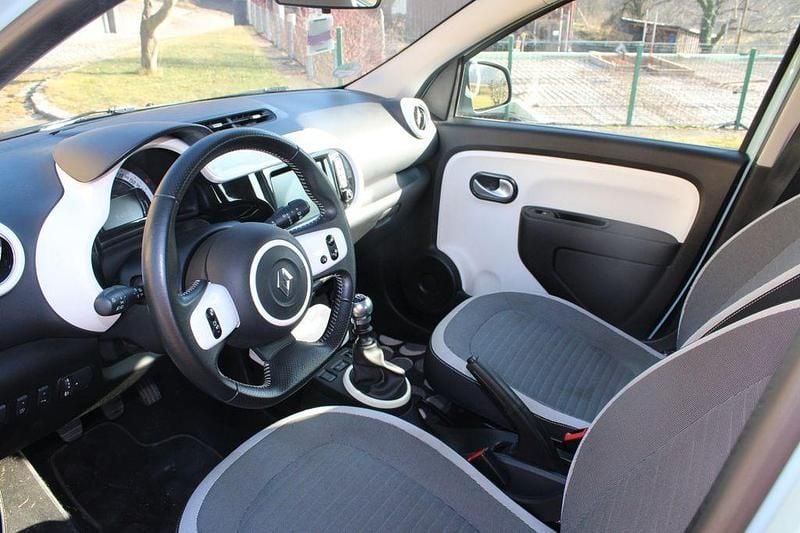 Blau Gebraucht 2018 Renault Twingo LIMITED Kleinwagen | 5.700 € (Superpreis) - Bild 1/4