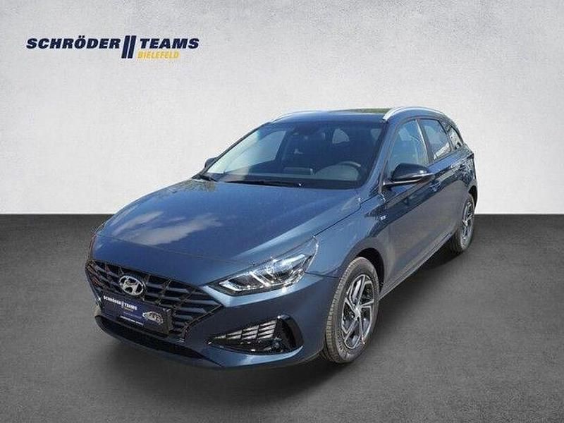 Blau Gebraucht 2022 Hyundai i30 Edition 30 Kombi | 19.990 € (Guter Preis) - Bild 1/4