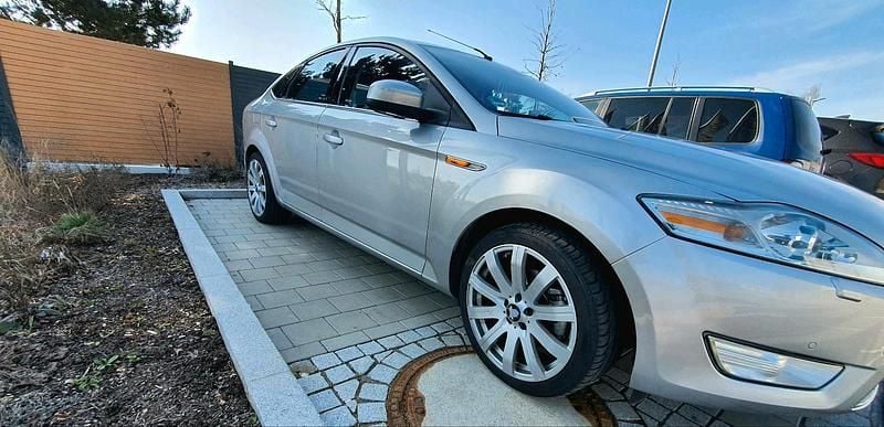 Gebraucht Ford Mondeo Titanium 145 PS (106 kW) 2007 Grau Limousine