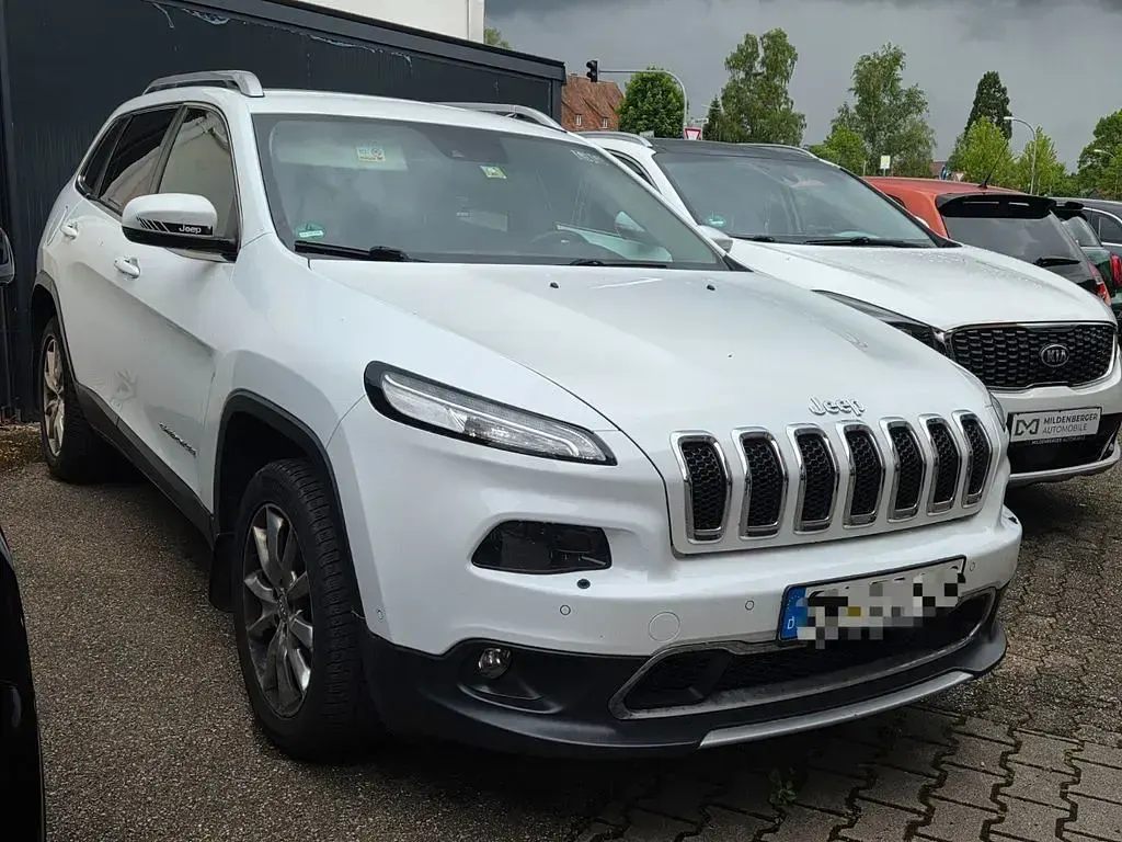Gebraucht Jeep Cherokee Limited 170 PS (125 kW) 2015 Weiß SUV