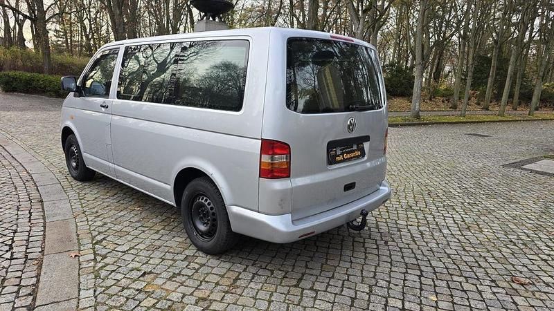 Gebraucht VW T5 131 PS (96 kW) 2004 Silber Van