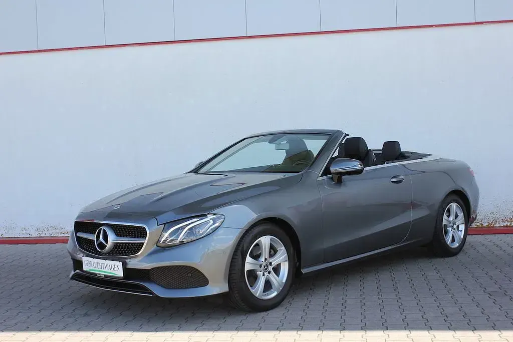 Gebraucht Mercedes E200 184 PS (135 kW) 2018 Selenitgrau metallic Cabrio