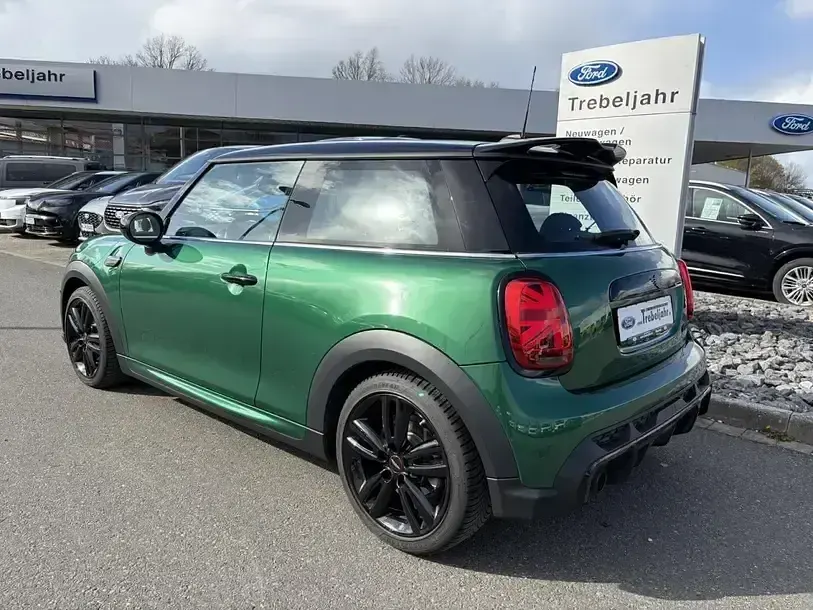 Gebraucht Mini John Cooper Works 136 PS (100 kW) 2023 Grün Kleinwagen