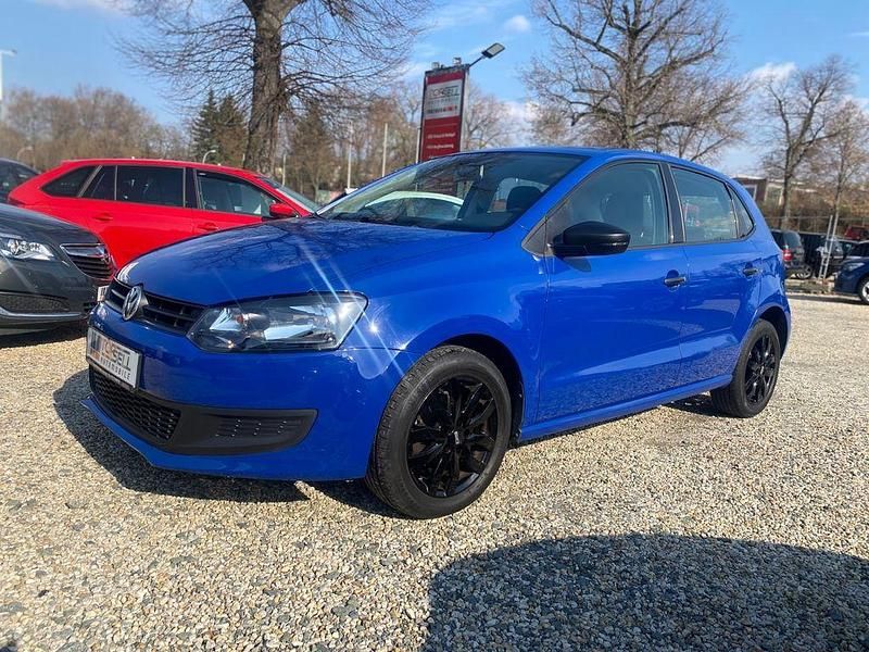 Second-hand VW Polo Trendline 60 CP (44 kW) 2012 Albastru Hatchback