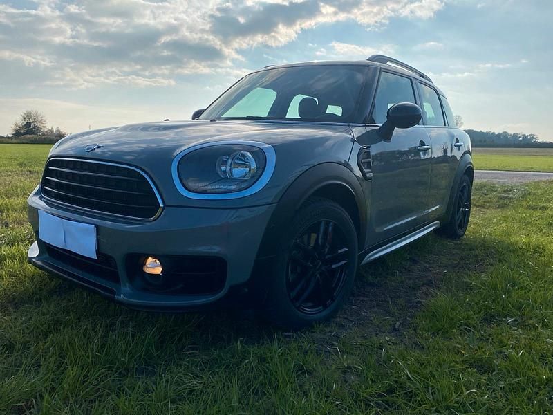 Gebraucht Mini Cooper Countryman 136 PS (100 kW) 2019 Grau SUV