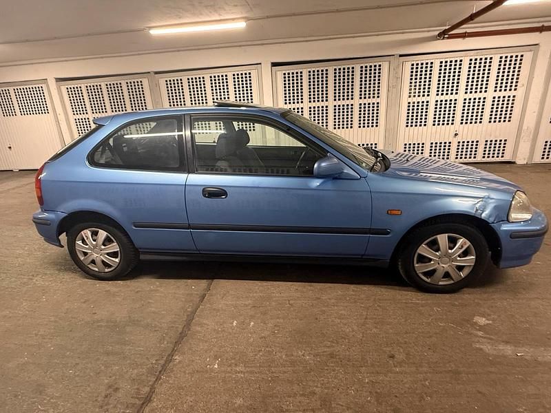 Gebraucht Honda Civic 75 PS (55 kW) 1998 Blau Kleinwagen
