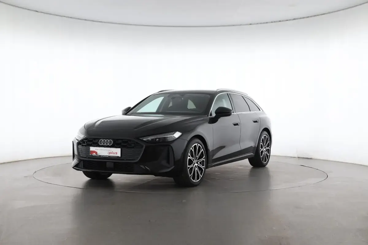 Gebraucht Audi A5 Sport 204 PS (150 kW) 2025 Mythosschwarz metallic Kombi