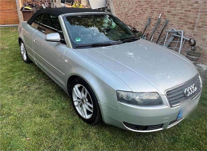 Silber Gebraucht 2002 Audi A4 Cabriolet Cabrio | 3.500 € (Guter Preis) - Bild 1/4