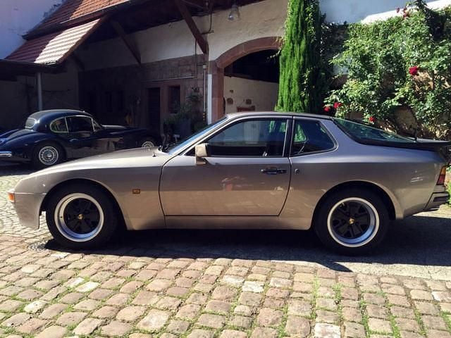 Gebraucht Porsche 944 163 PS (119 kW) 1984 Gold metallic Coupé