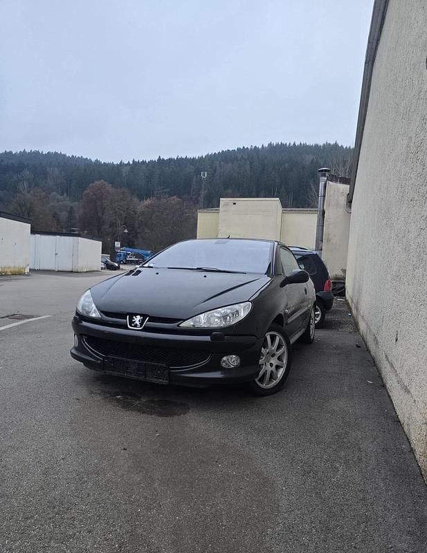 Gebraucht Peugeot 206 CC 2006 Schwarz Cabrio