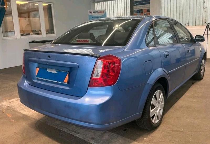 Gebraucht Chevrolet Nubira CDX 122 PS (89 kW) 2003 Blau Limousine