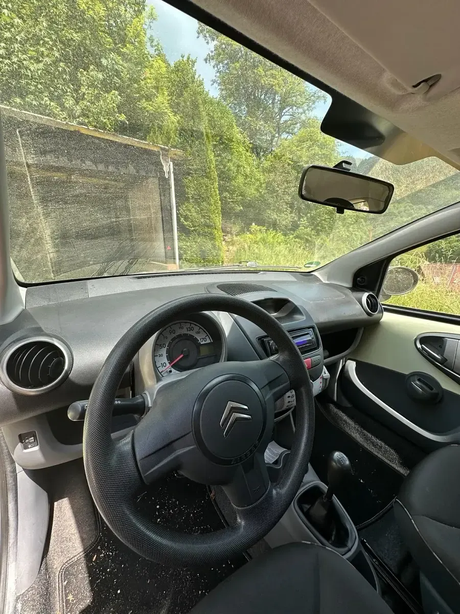 Gebraucht Citroën C1 68 PS (50 kW) 2011 Gelb Kleinwagen
