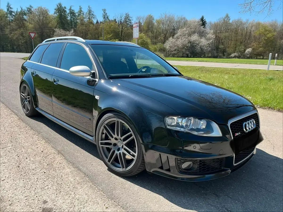 Używany Audi RS4 420 KM (308 kW) 2007 Czarny Kombi
