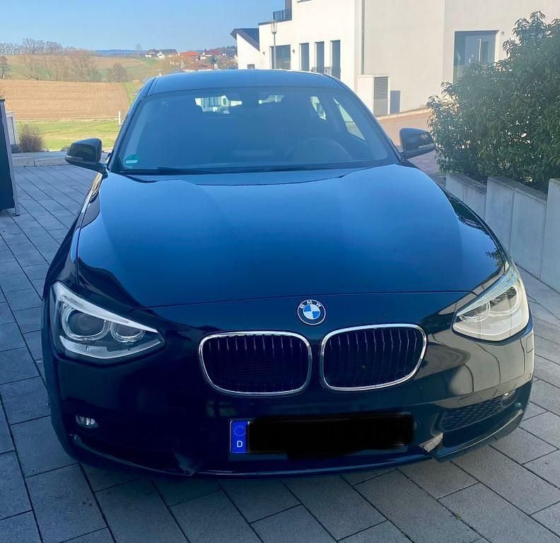 Gebraucht BMW 116 136 PS (100 kW) 2014 Schwarz Kleinwagen
