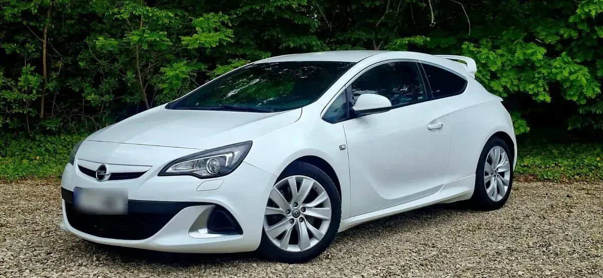 Gebraucht Opel Astra GTC OPC 280 PS (205 kW) 2016 Weiß Coupé