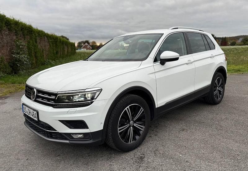 Weiß Gebraucht 2019 VW Tiguan SUV | 23.900 € (Guter Preis) - Bild 1/4