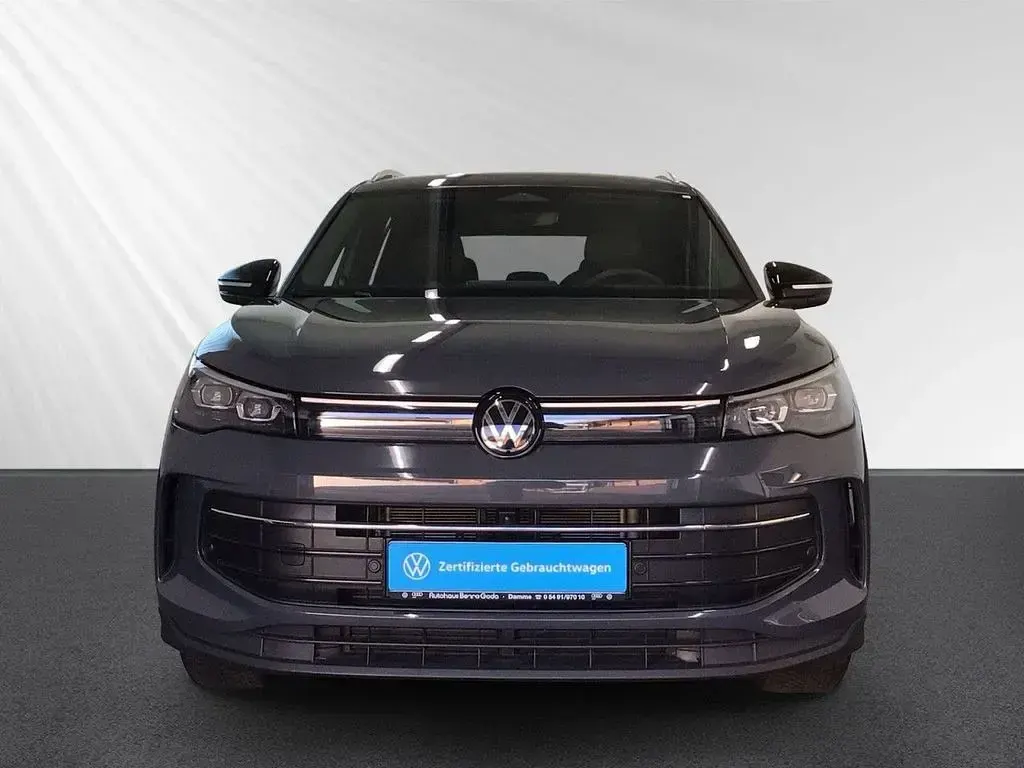 Gebraucht VW Tiguan Goal 150 PS (110 kW) 2025 Delfingrau SUV