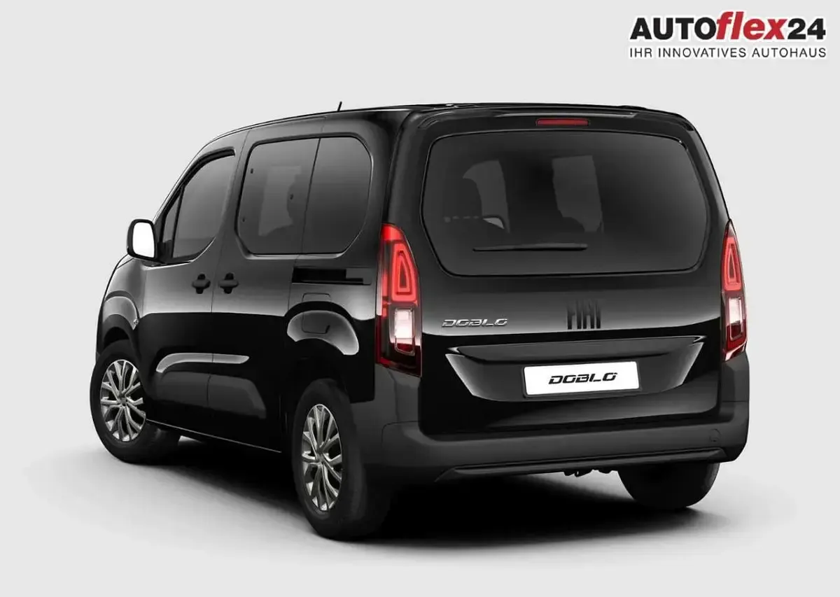 Neu Fiat Doblò 101 PS (74 kW) 2025 Cinema schwarz metallic Van / Kleinbus