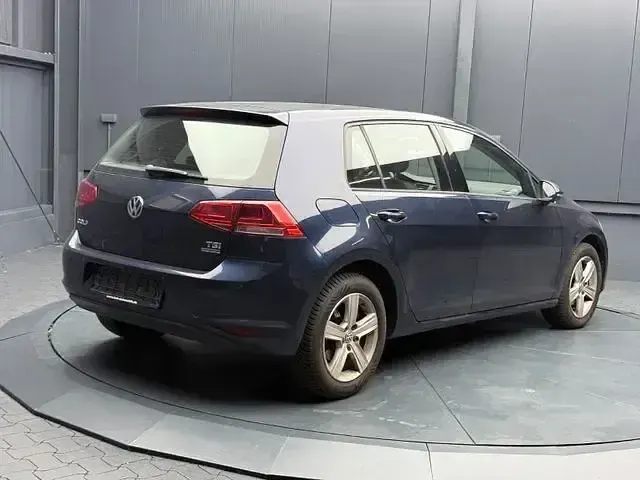 Gebraucht VW Golf VII Comfortline 86 PS (63 kW) 2013 Blau Limousine