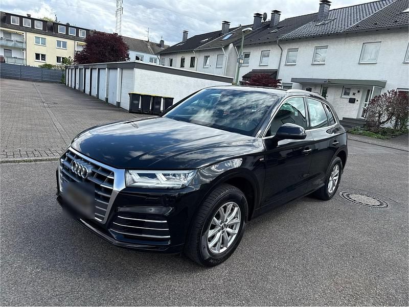 Second-hand Audi Q5 S-Line 190 CP (139 kW) 2019 Negru SUV