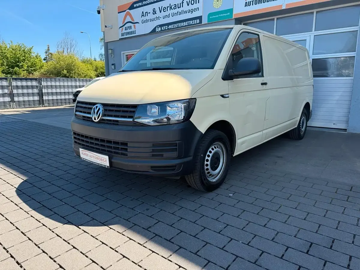 Second-hand VW Transporter 102 CP (75 kW) 2018 Bej Van