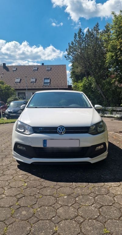 Weiß Gebraucht 2014 VW Polo R-line Kleinwagen | 8.499 € (Fairer Preis) - Bild 1/2