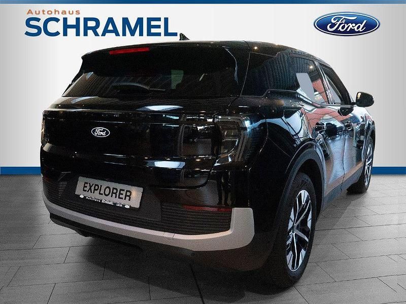 Neu Ford Explorer 210 kW (286 PS) 2025 Schwarz SUV