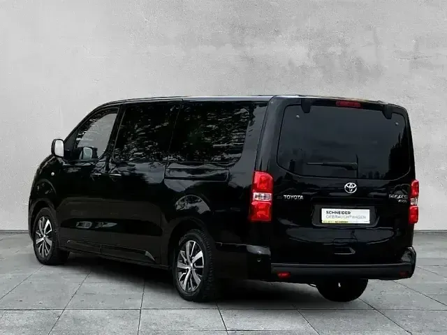 Usata Toyota Proace Verso 177 CV (130 kW) 2023 Nero Station wagon