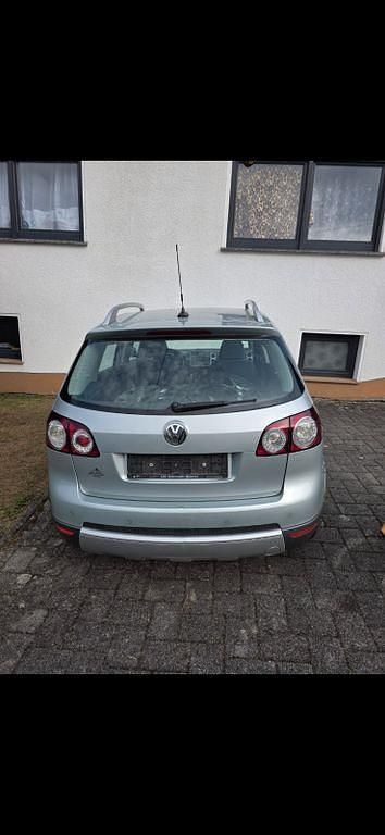 Gebraucht VW Golf Plus Cross 140 PS (102 kW) 2009 Silber Van / Kleinbus