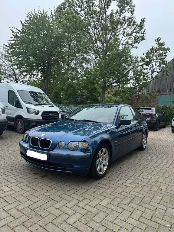 Occasion BMW 318 143 ch (105 kW) 2003 Bleue Coupé
