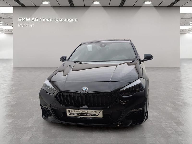 Gebraucht BMW 220 M Sport 178 PS (130 kW) 2024 Schwarz Coupé