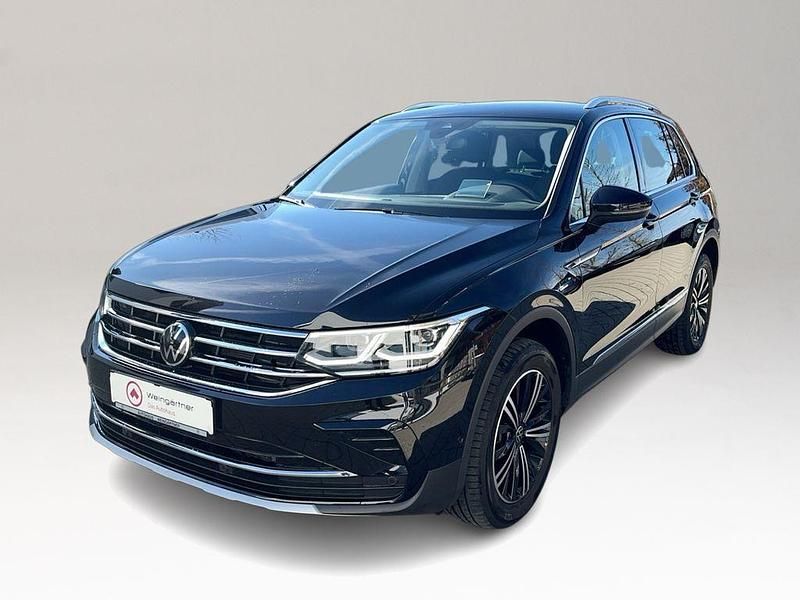 Gebraucht VW Tiguan Elegance 200 PS (147 kW) 2022 Schwarz SUV