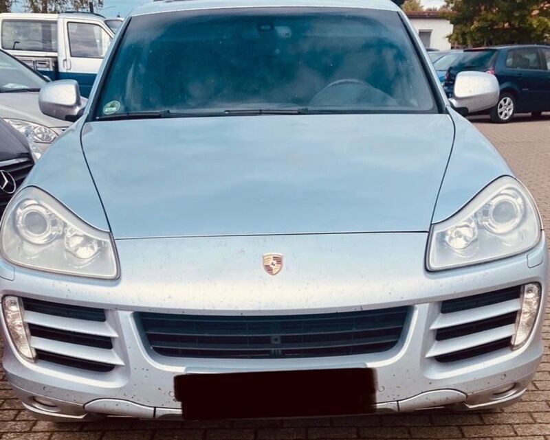 Silber Gebraucht 2004 Porsche Cayenne S SUV | 9.666 € (Teuer) - Bild 1/4