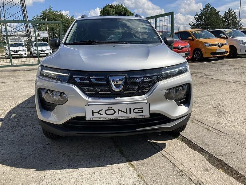 Usado Dacia Spring Business 33 kW (45 CV) 2021 Plateado Utilitario
