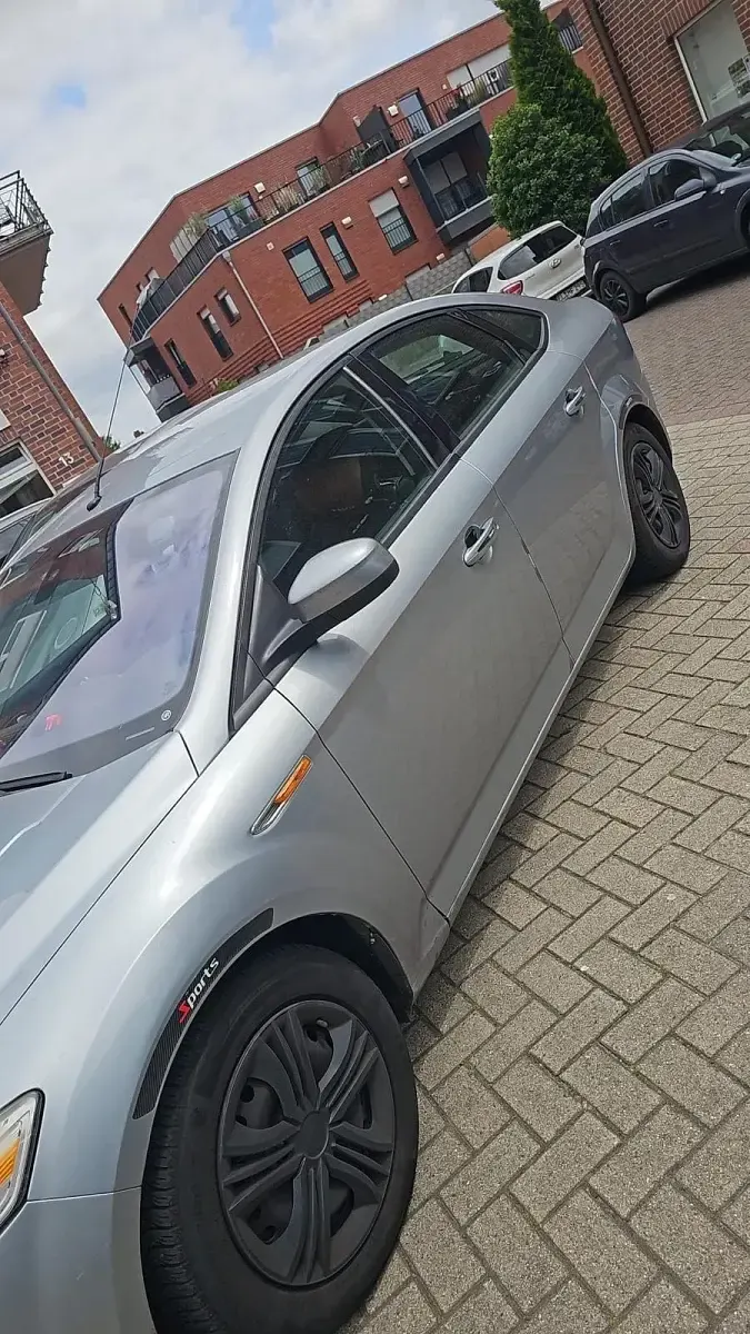 Gebraucht Ford Mondeo 125 PS (91 kW) 2008 Grau Limousine