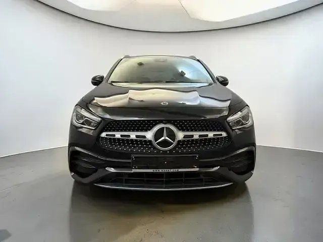 Gebraucht Mercedes GLA220 AMG line 190 PS (139 kW) 2023 Schwarz SUV