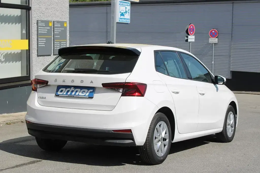 Usata Skoda Fabia Selection 95 CV (69 kW) 2023 Bianco Utilitaria
