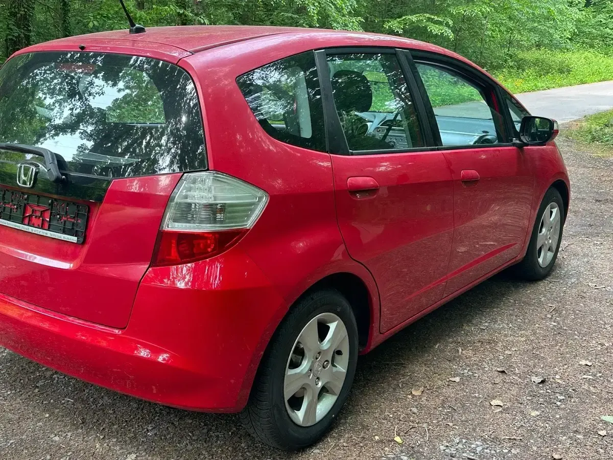 Occasion Honda Jazz 100 ch (73 kW) 2011 Rouge Citadine
