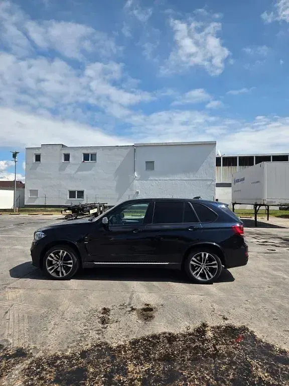 Gebraucht BMW X5 M50 Sport Line 381 PS (280 kW) 2015 Schwarz SUV