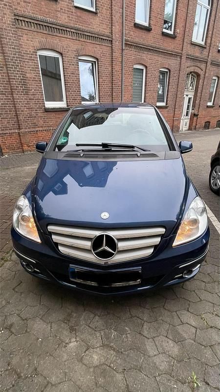 Gebraucht 2008 Mercedes B200 Van / Kleinbus | 5.150 € (Fairer Preis) - Bild 1/4