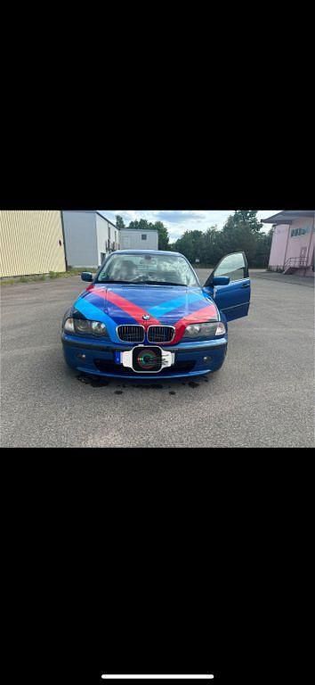 Blau Gebraucht 1999 BMW 328 Performance Limousine | 4.500 € (Superpreis) - Bild 1/4