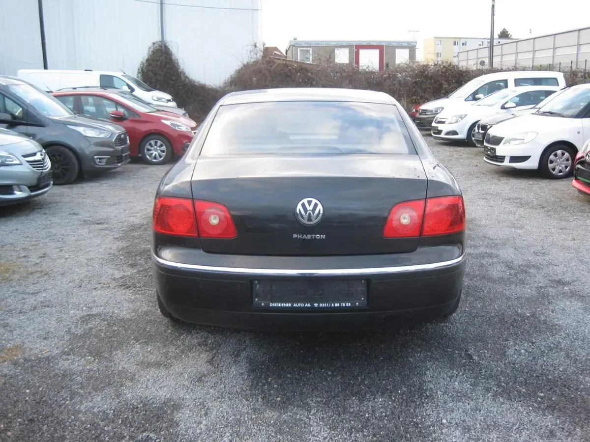 Occasion VW Phaeton 224 ch (164 kW) 2005 Noir Berline