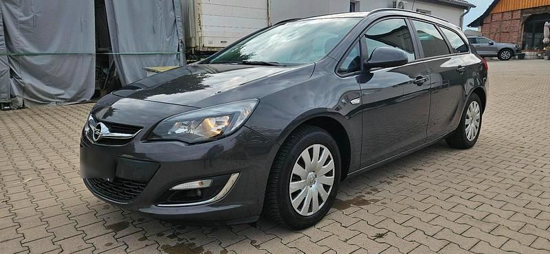 Gebraucht Opel Astra 110 PS (80 kW) 2013 Schwarz Kombi