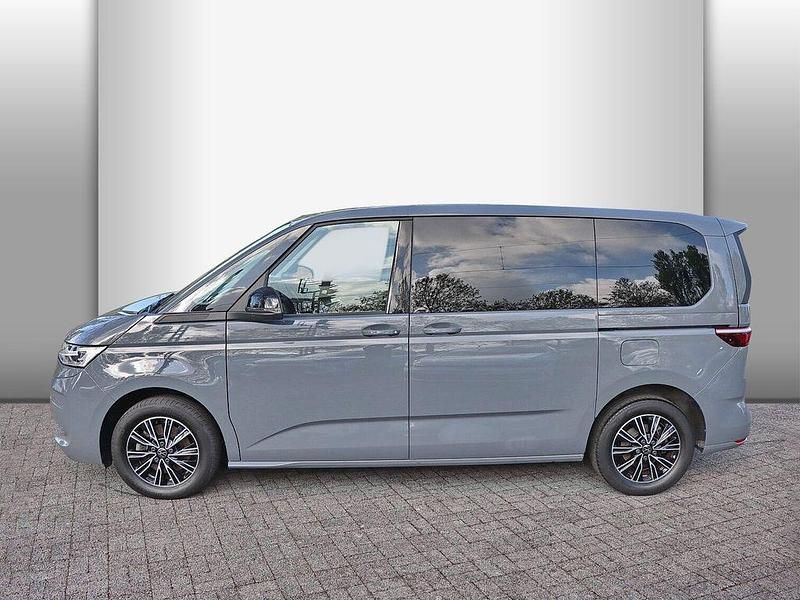 Second-hand VW Multivan Life 150 CP (110 kW) 2022 Gri Monovolum